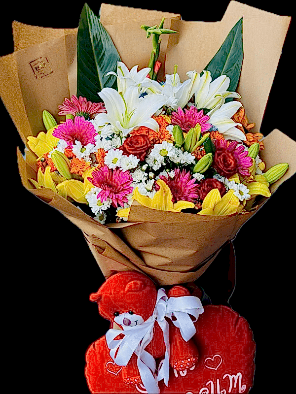  Gaziantep Çiçekçiler - Dev Buket Love Peluş Yastık ve Ayıcık ile Set