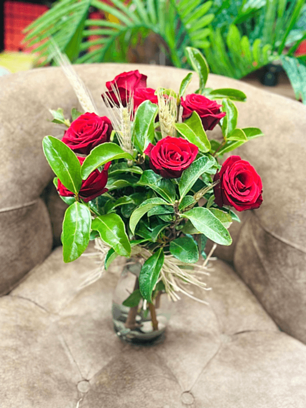  Gaziantep Çiçek Gönder - Vazoda 7 li Kırmızı Gül