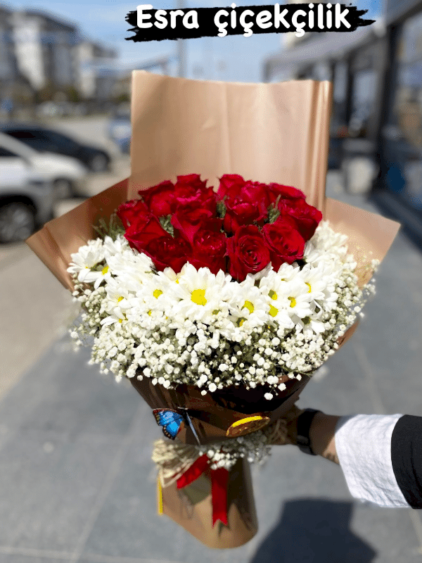  Gaziantep Florists - 21 Bouquet of white daisies around red roses