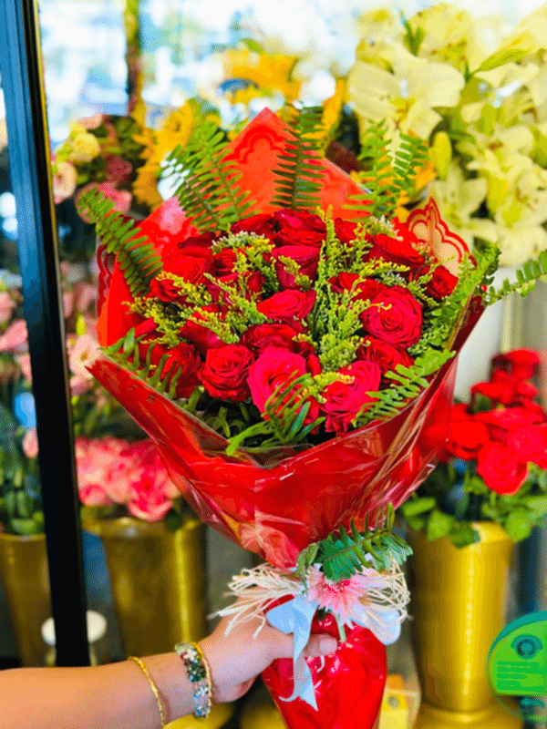 Gaziantep Çiçek Siparişi - 25 Li  Kırmızı Gül Buketi 