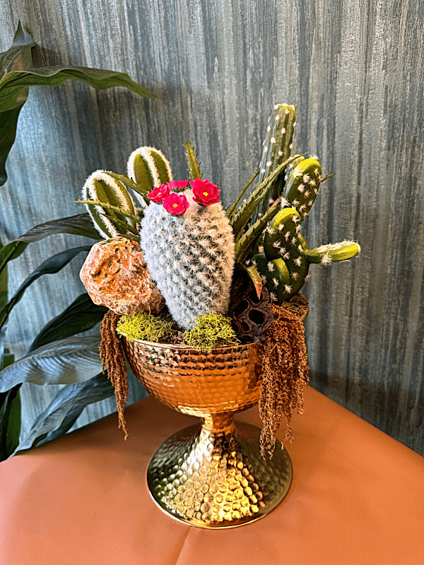 Gaziantep Blumenbestellung - importierte künstliche Kakdus-Anordnung