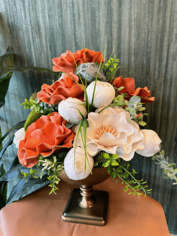  Gaziantep Çiçek Gönder - Metal  Vip Saksıda Tasarlanmış Yapay Çiçek