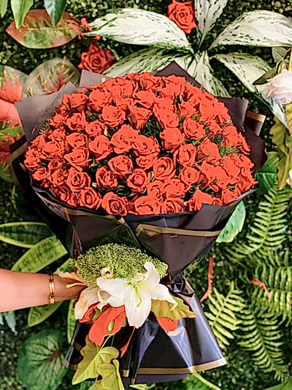 Gaziantep Çiçek Siparişi - 101 Li Bir Kucak Dolusu Gül Buketi