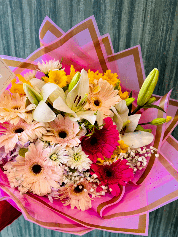  Gaziantep Çiçek Gönder - Çiçeğime Yakışan Buket