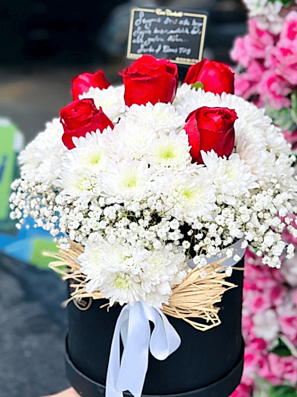  Gaziantep Çiçekçi - Kutuda Kasımpatı ve Gül