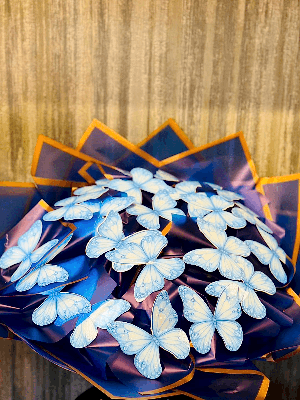  флорист в Газиантепе - Букет бабочек с голубым светом