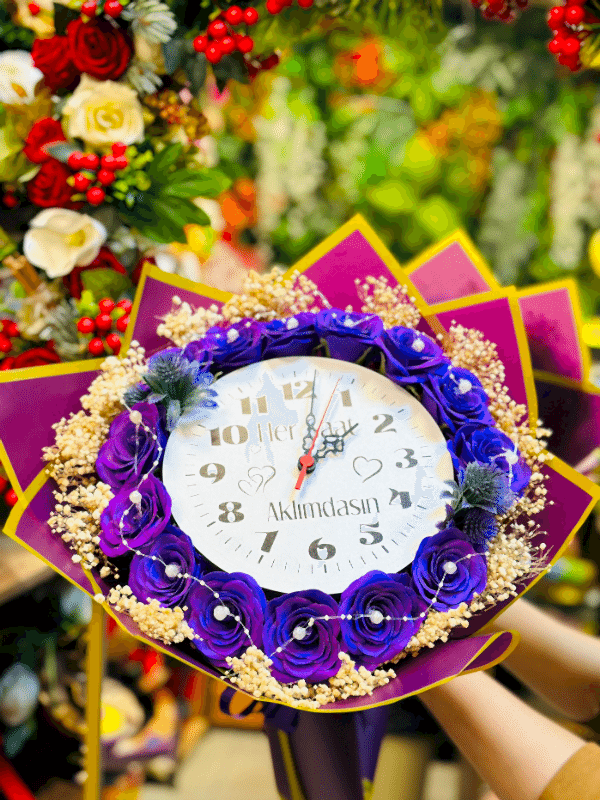  Gaziantep Çiçekçi - Mor Saatli Buket