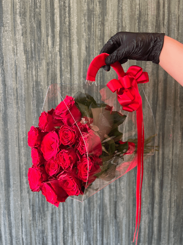  Gaziantep Çiçekçi - Şeffaf Çantada 15 Adet Canlı Gül