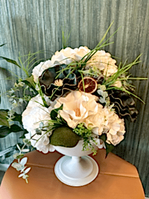  Gaziantep Çiçekler - Beyaz Metal Vazoda Vip Yapay