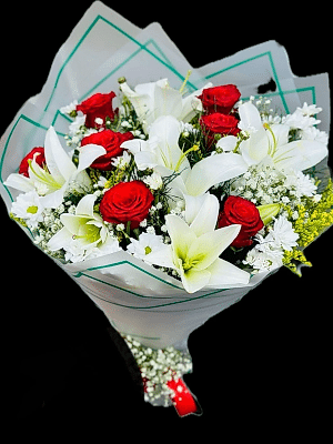  Gaziantep Çiçek Gönder - beyaz zambak ve kırmızı gül hakira tasarım