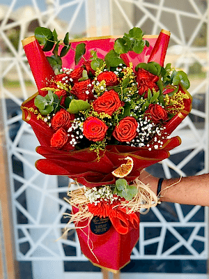  Gaziantep Çiçekçiler - 15 Li Kırmızı Gül Buketi 